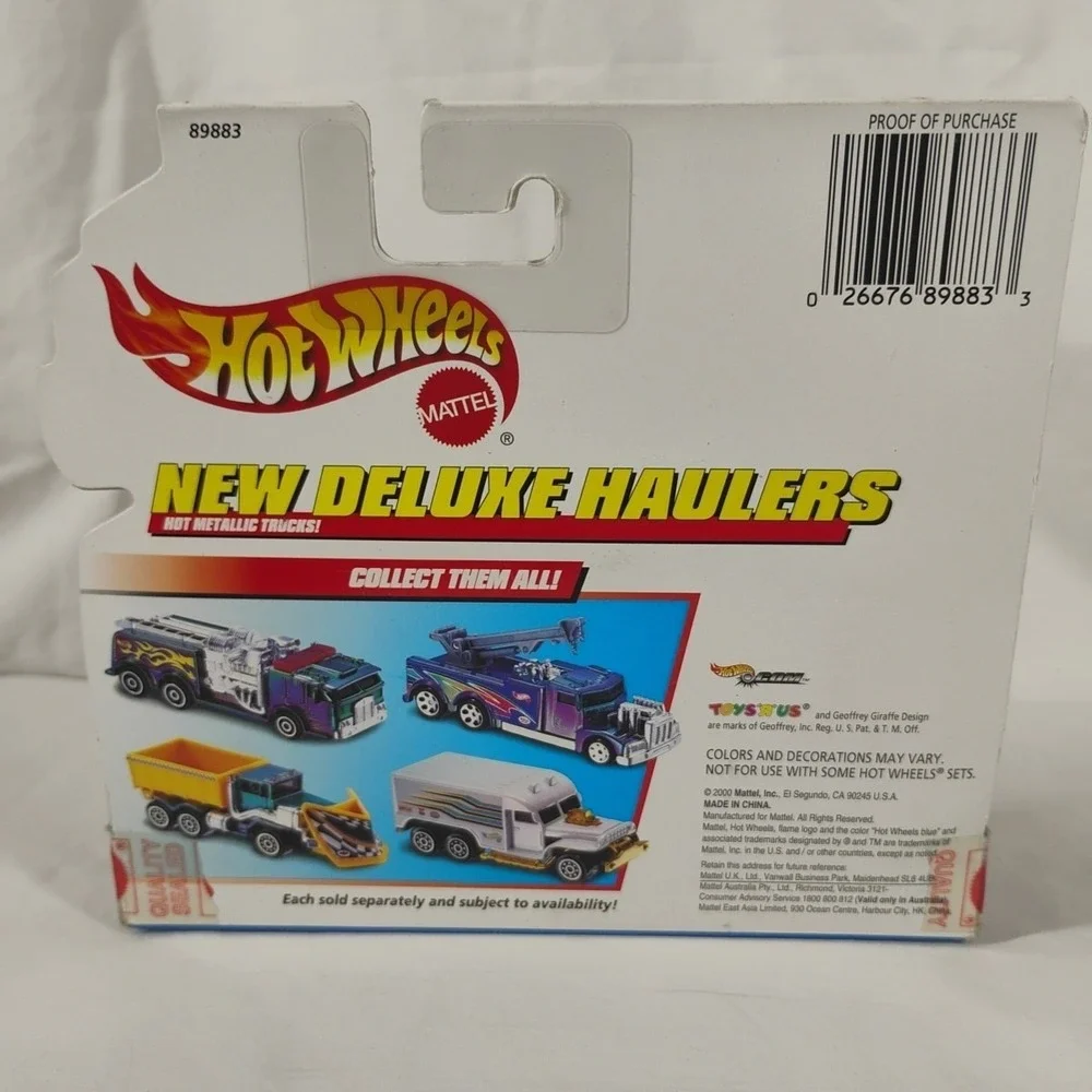 Hot Wheels New Deluxe Haulers‎ Special Edition White Diecast New Vintage